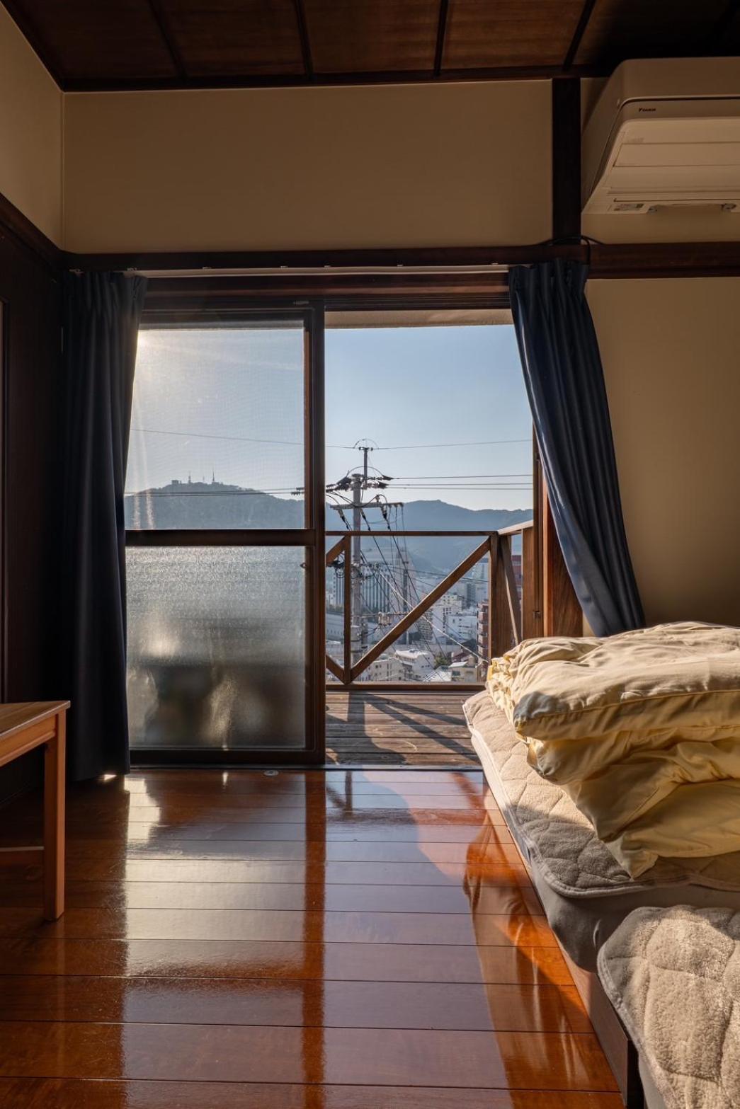 Guest House Nagasaki 2 御船蔵の我が家 2 Экстерьер фото