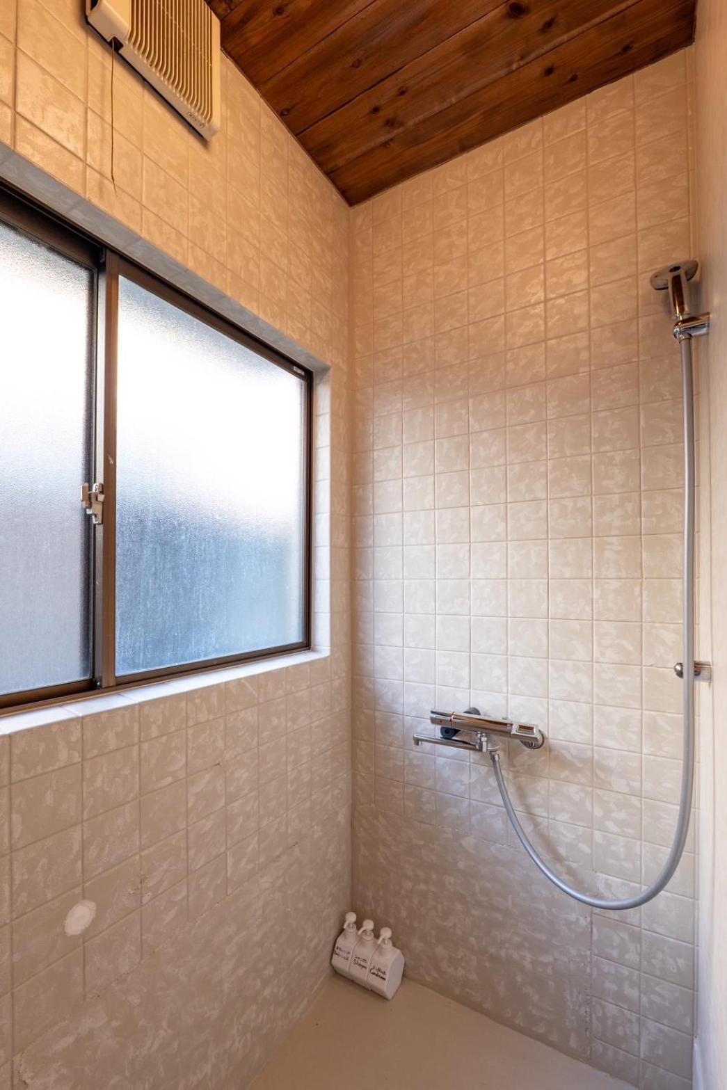 Guest House Nagasaki 2 御船蔵の我が家 2 Экстерьер фото